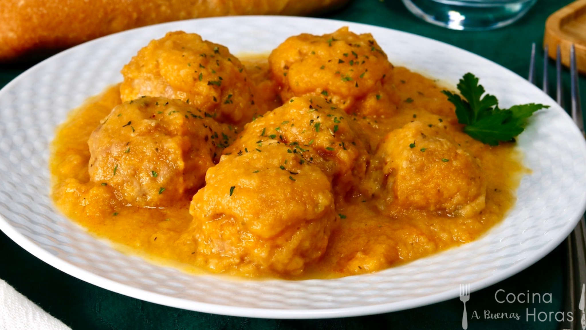 Albóndigas en Salsa Española Albóndigas en Salsa Española