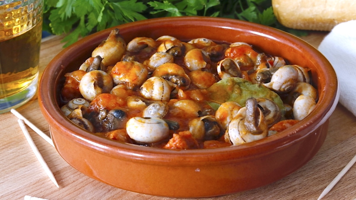 Caracoles en Salsa Caracoles en Salsa