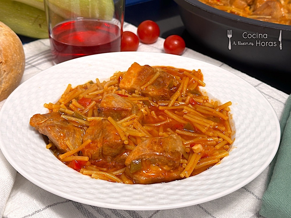 Cazuela de Fideos con Carne Cazuela de Fideos con Carne