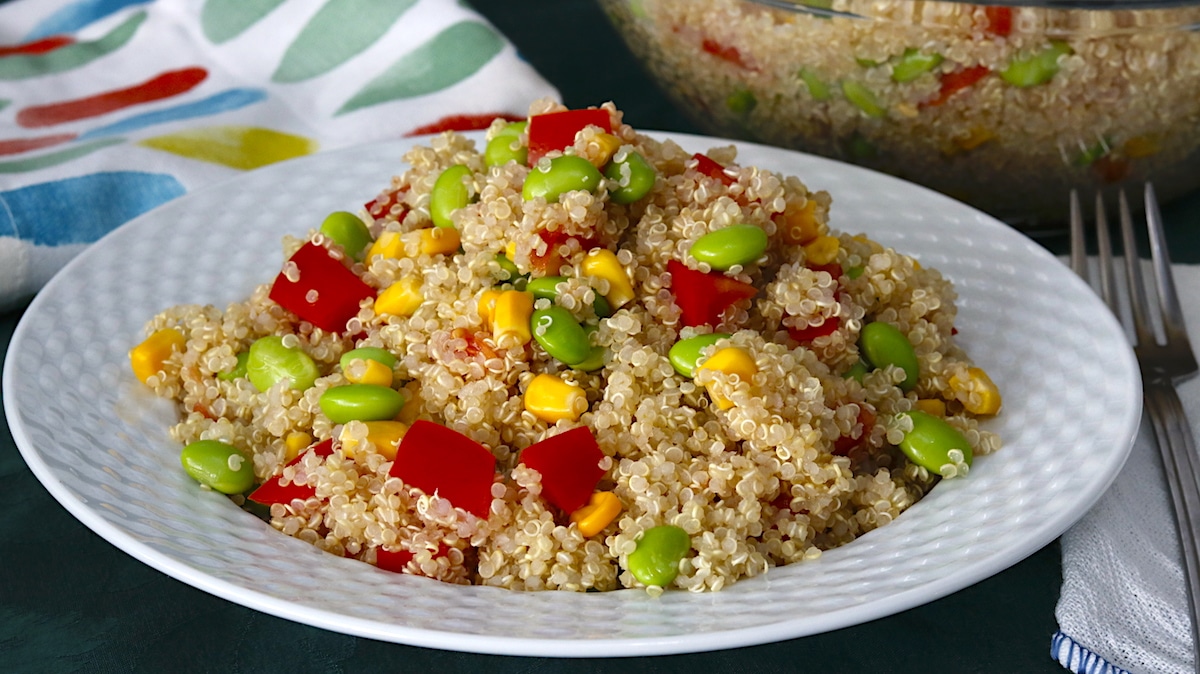 Ensalada de Quinoa y Edamame Ensalada de Quinoa y Edamame
