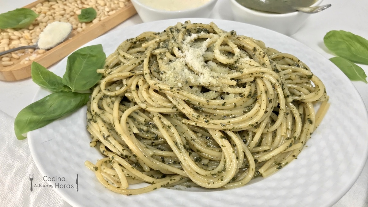 Espaguetis al Pesto Espaguetis al Pesto