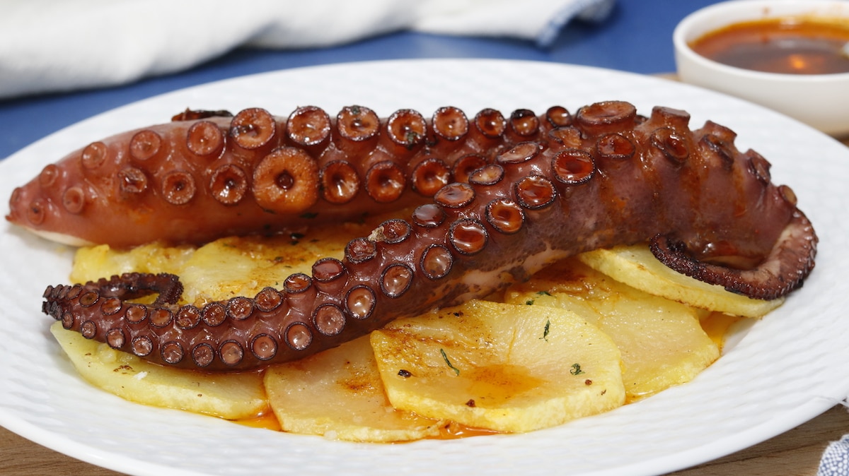 Pulpo a la Plancha con Patatas Pulpo a la Plancha con Patatas
