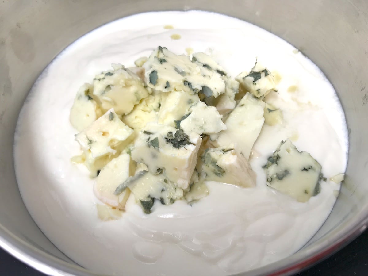 salsa para solomillo al roquefort