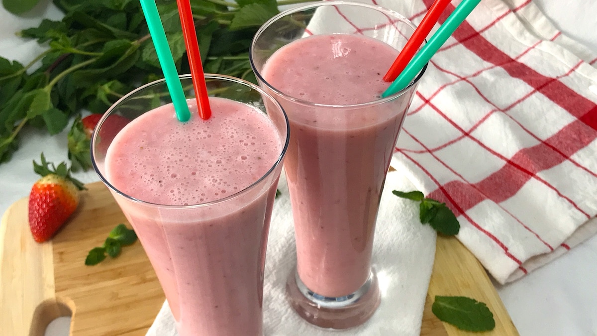 Cómo Hacer un Smoothie o Batido de Fresas Cómo Hacer un Smoothie o Batido de Fresas