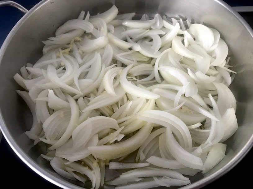 preparacion sopa de cebolla