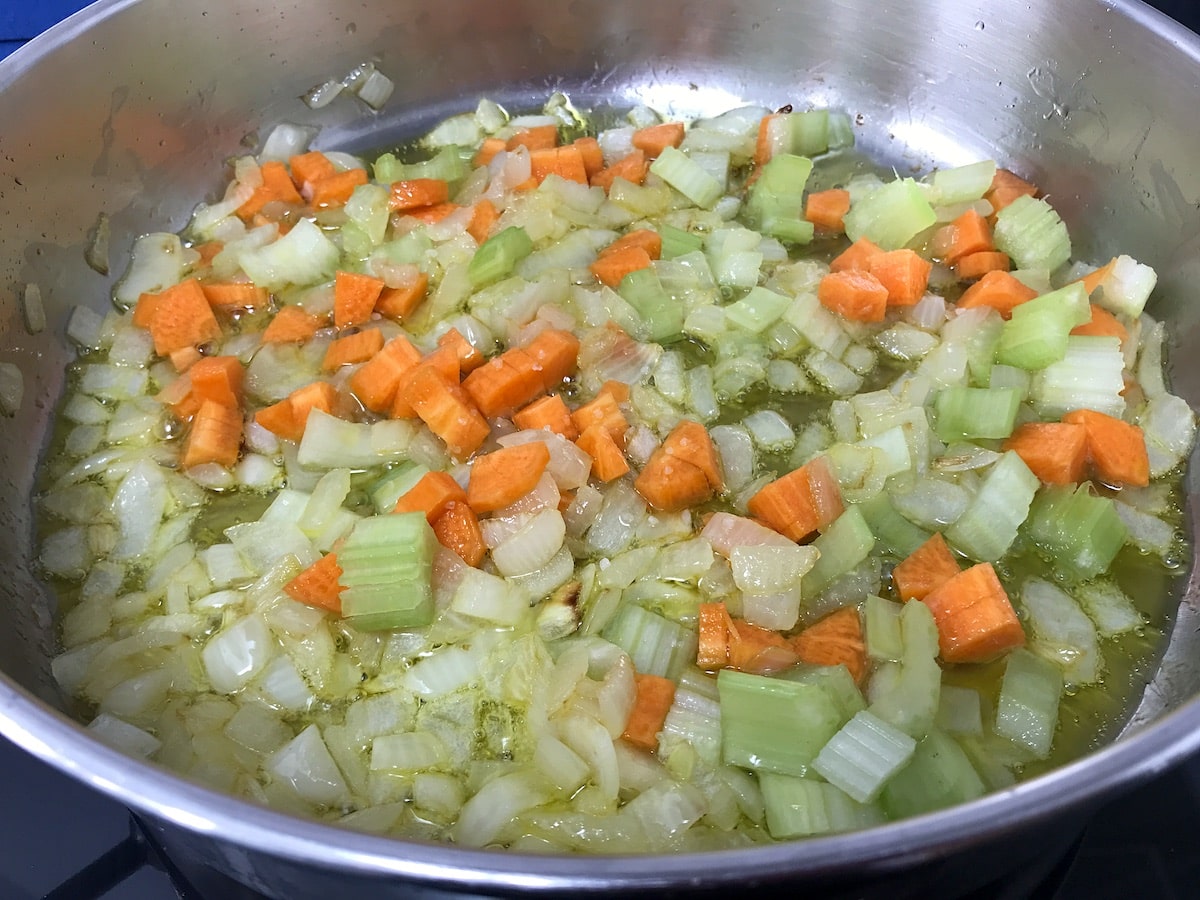 Verduras para pollo guisado cazadora